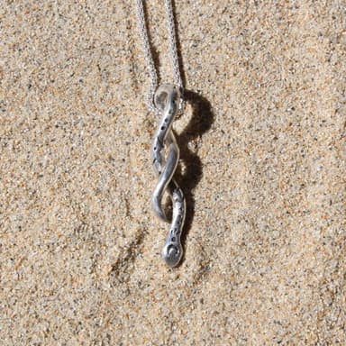 Colgante Serpiente Tribu view 2