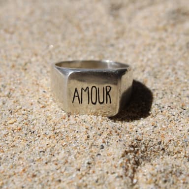 Anillo Sello Amour view 2