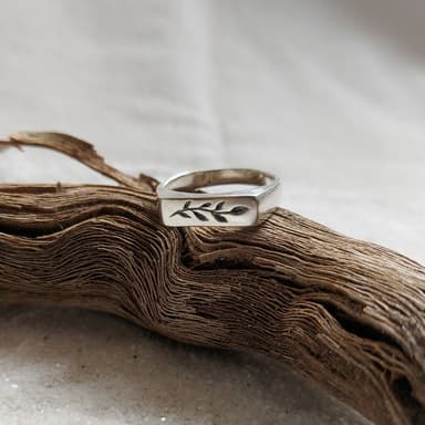 Anillo Sello Ramita view 2