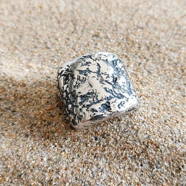 Anillo Magma view 2